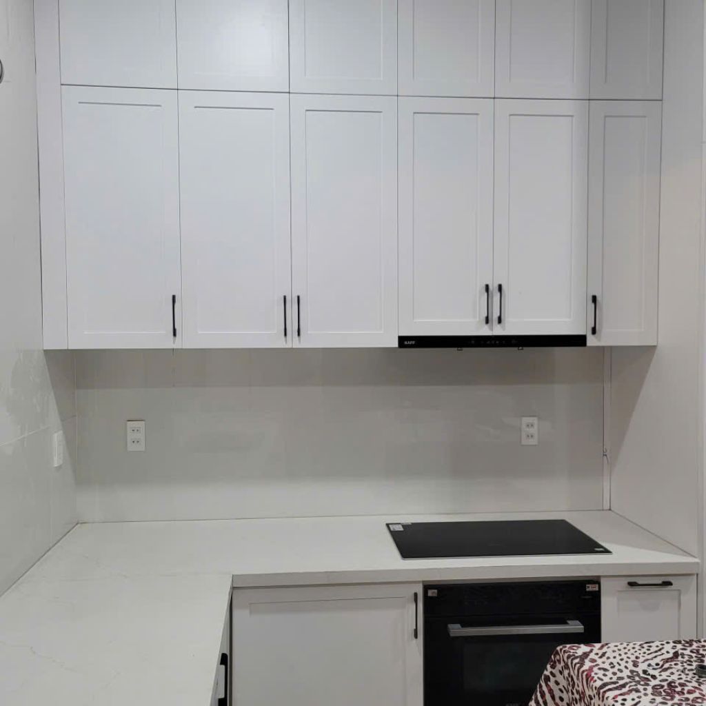 Sử dụng chất liệu gỗ MDF chống ẩm bền đẹp theo thời gian