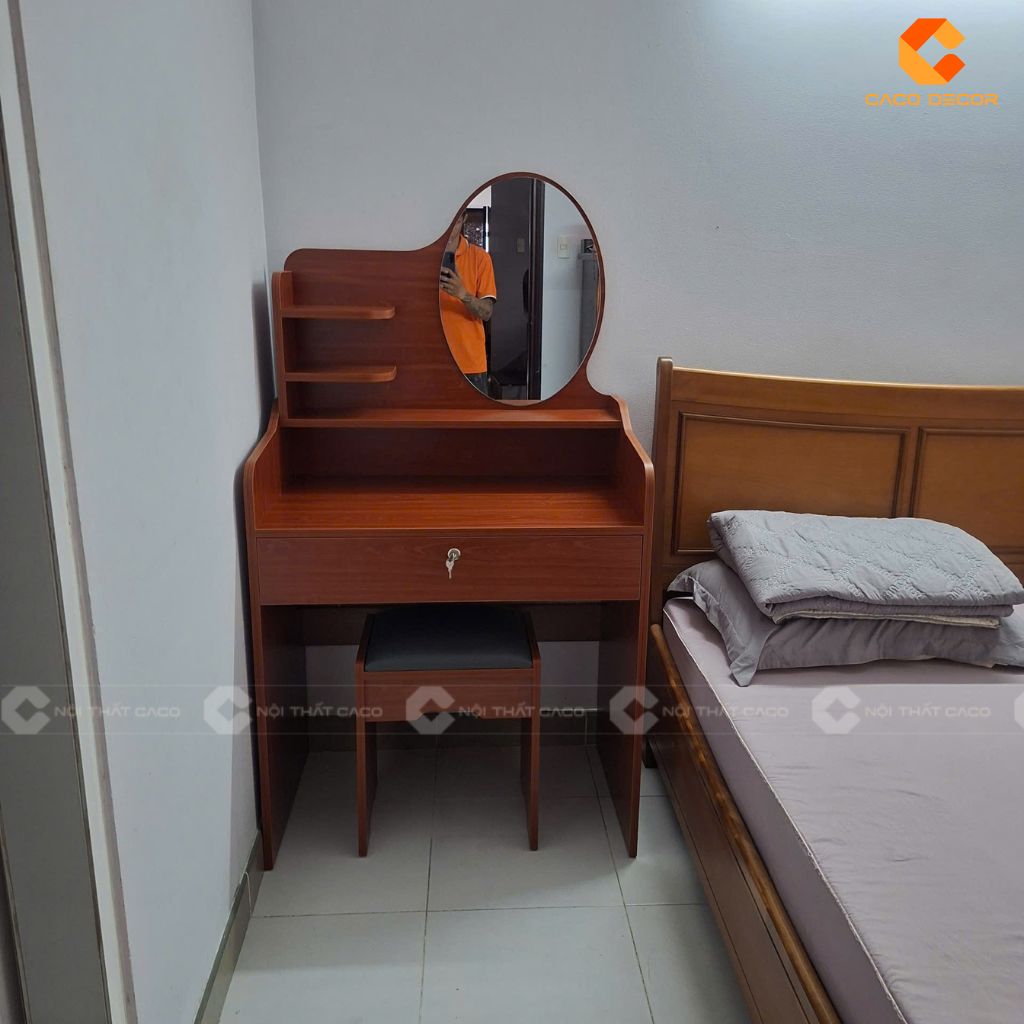 Bàn trang điểm gỗ công nghiệp cao cấp