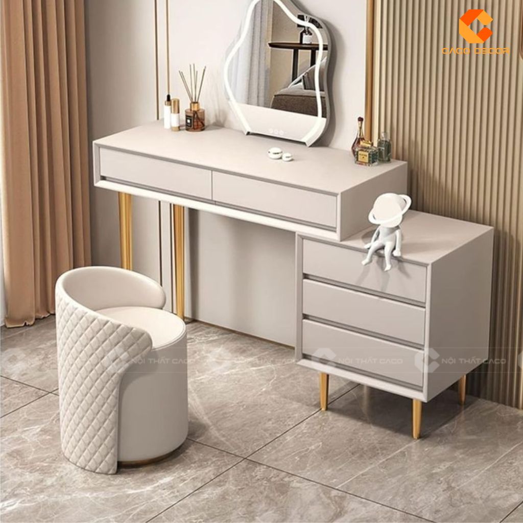 Khám Phá Các Mẫu Bàn Trang Điểm Cô Dâu Đẹp 2025 8