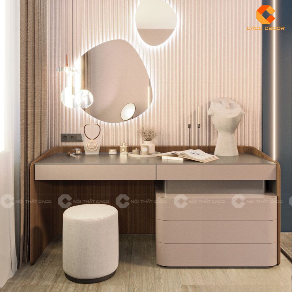 Khám Phá Các Mẫu Bàn Trang Điểm Cô Dâu Đẹp 2025 10