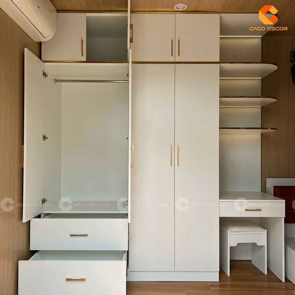 Bên trong tủ áo bàn giao cho khách hàng