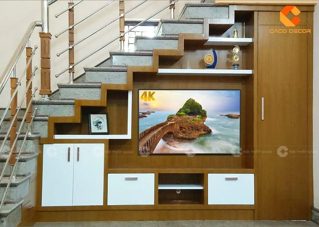 25+ Mẫu Kệ Tivi Gầm Cầu Thang Đẹp, Hiện Đại Cho Nhà Phố 4