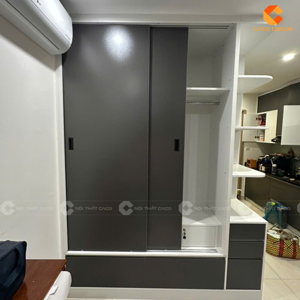 Hình ảnh thực tế tủ quần áo bàn giao