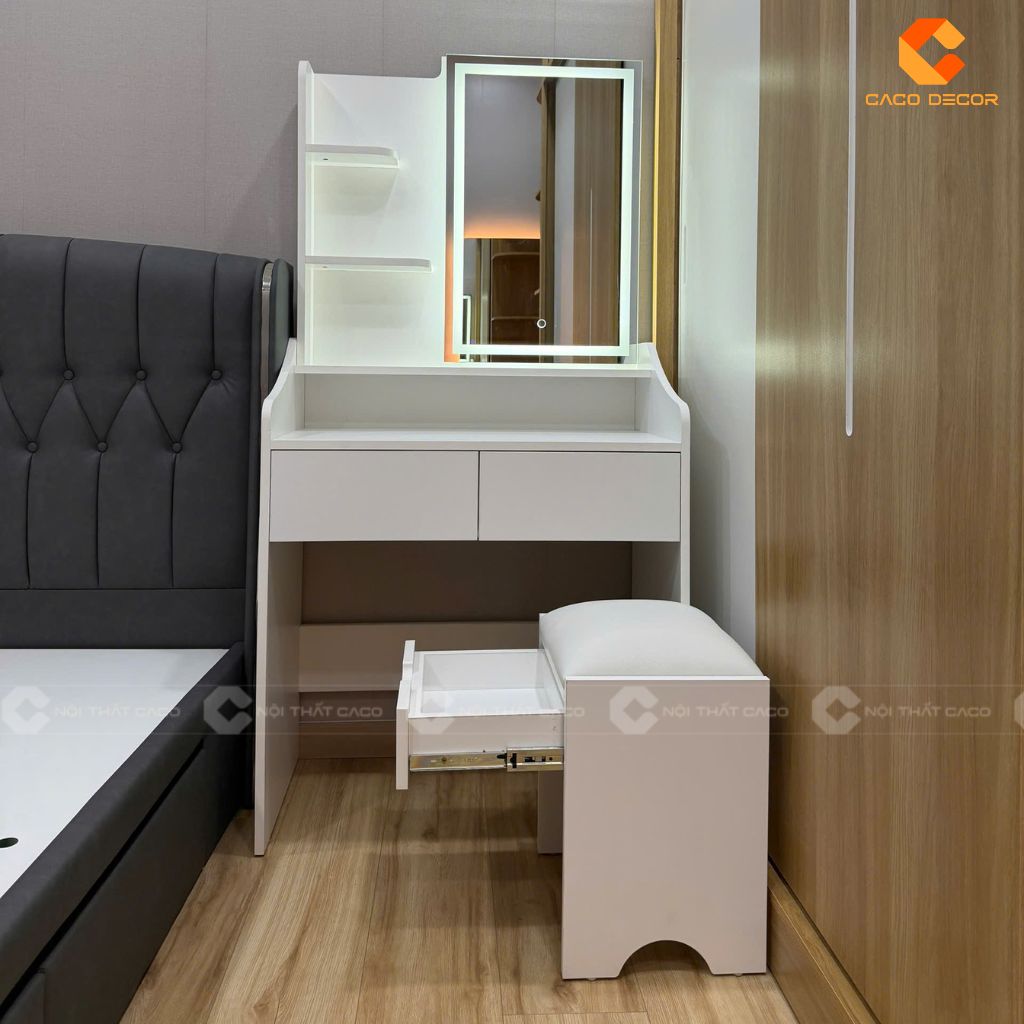 Bàn trang điểm thực tế khi bàn giao cho khách hàng