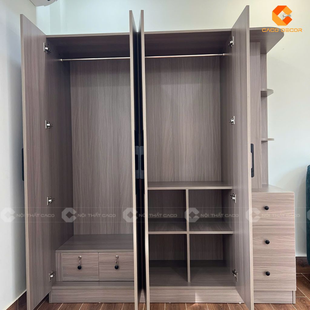 Hình ảnh các khoang tủ phân chia thực tế