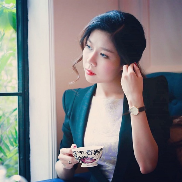 cảm nhận khách hàng Chị Khả Doanh về Thi công nội thất nhà bếp