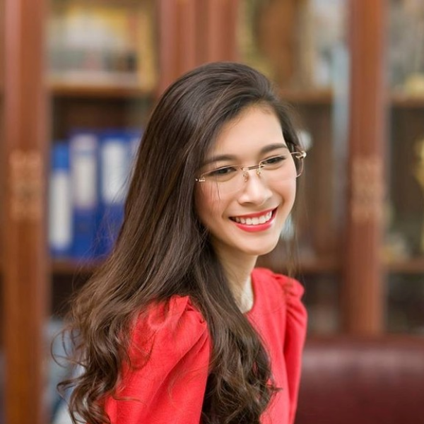 cảm nhận khách hàng Chị Hoài Ân về thiết kế nội thất phòng ngủ 