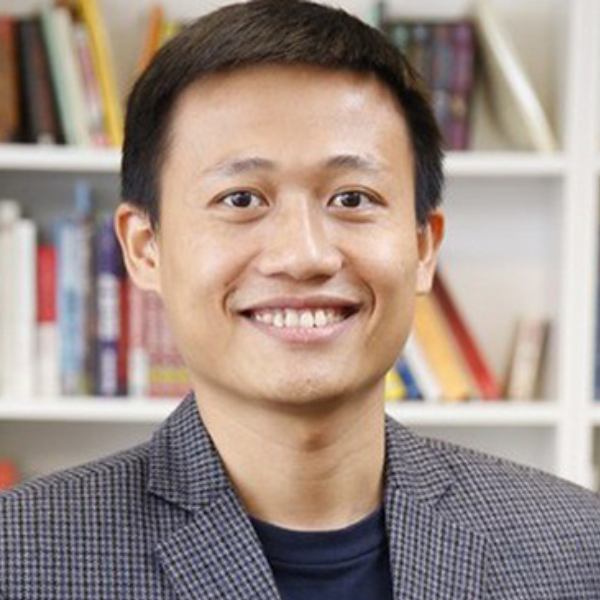 cảm nhận khách hàng Anh Tuấn về thiết kế nội thất phòng ngủ 