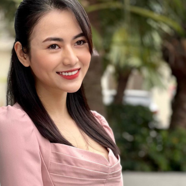 cảm nhận khách hàng Chị Như về thiết kế nội thất phòng khách