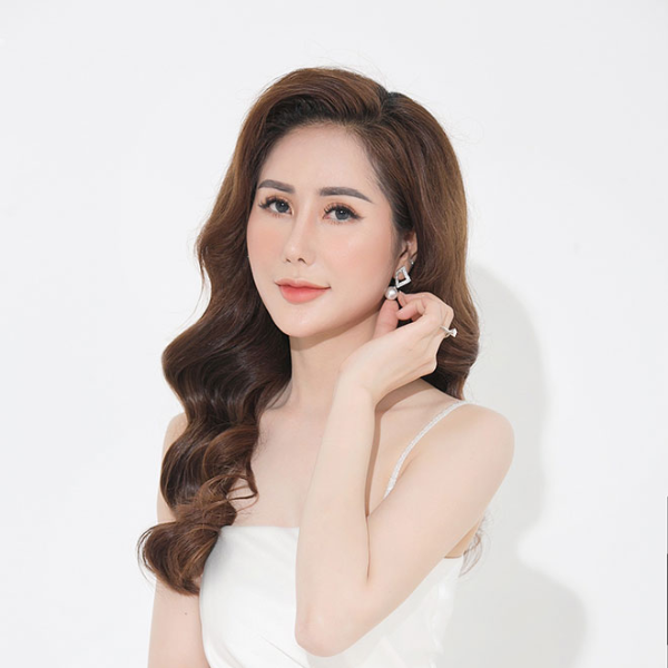 cảm nhận khách hàng Chị Hải Lan về Thi công nội thất nhà bếp