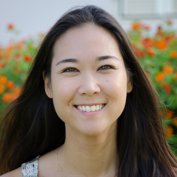 cảm nhận khách hàng Chị Mai về thiết kế thi công nội thất nhà phố