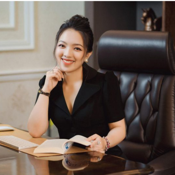 cảm nhận khách hàng Chị Khương Trang về Thi công nội thất nhà bếp