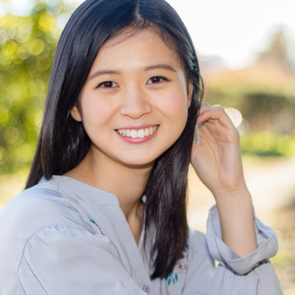 cảm nhận khách hàng Chị Hà về thiết kế thi công nội thất nhà phố