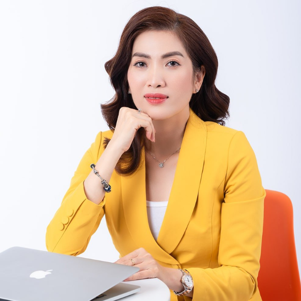 cảm nhận khách hàng Chị Hoa về thiết kế nội thất nhà phố